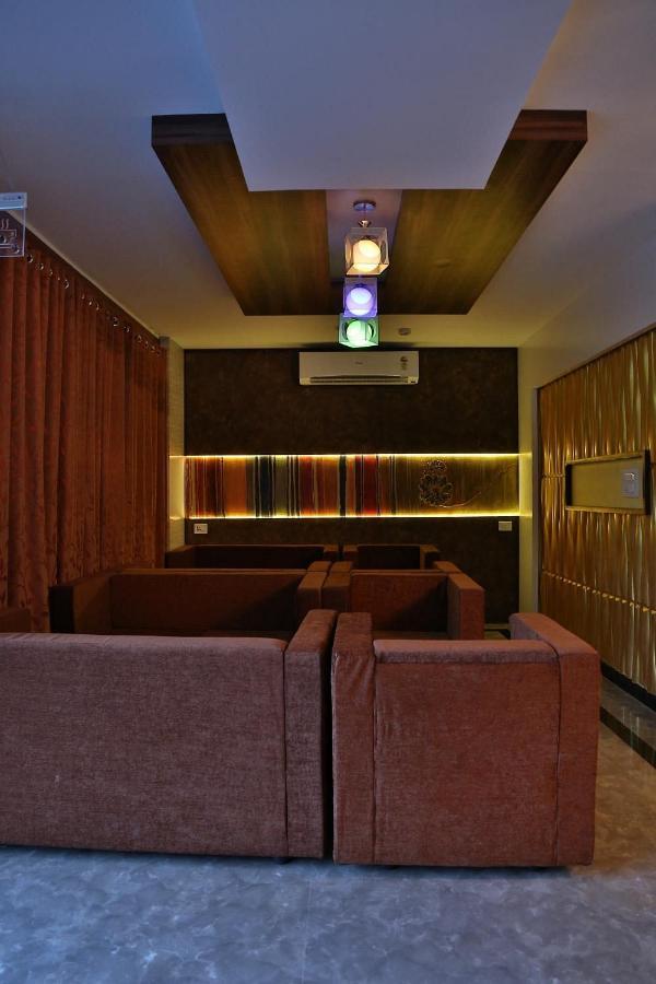 Continento The Classic Hotel Tirur Exteriér fotografie